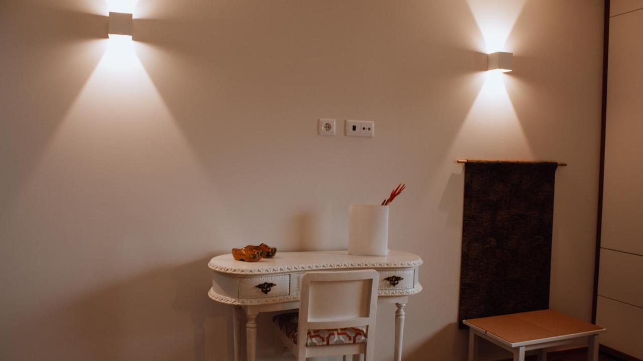 Rota - Opo Airport House Homestay